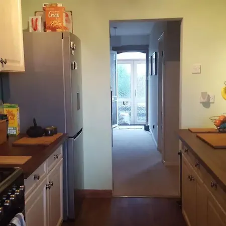 Διαμέρισμα Cosy 2 Bedroom House In South *